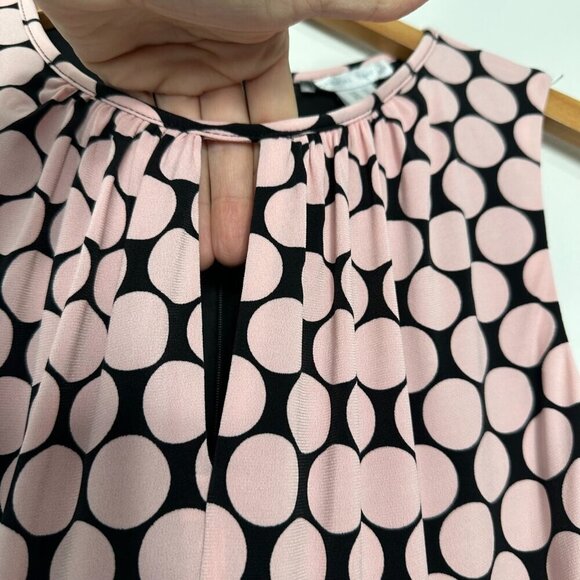 NWT London Times Pleated Dress Size 12 Keyhole Sleeveless Polka Dot Pink - Picture 4 of 12
